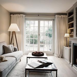 Von Deska Townhouses - Ivy House